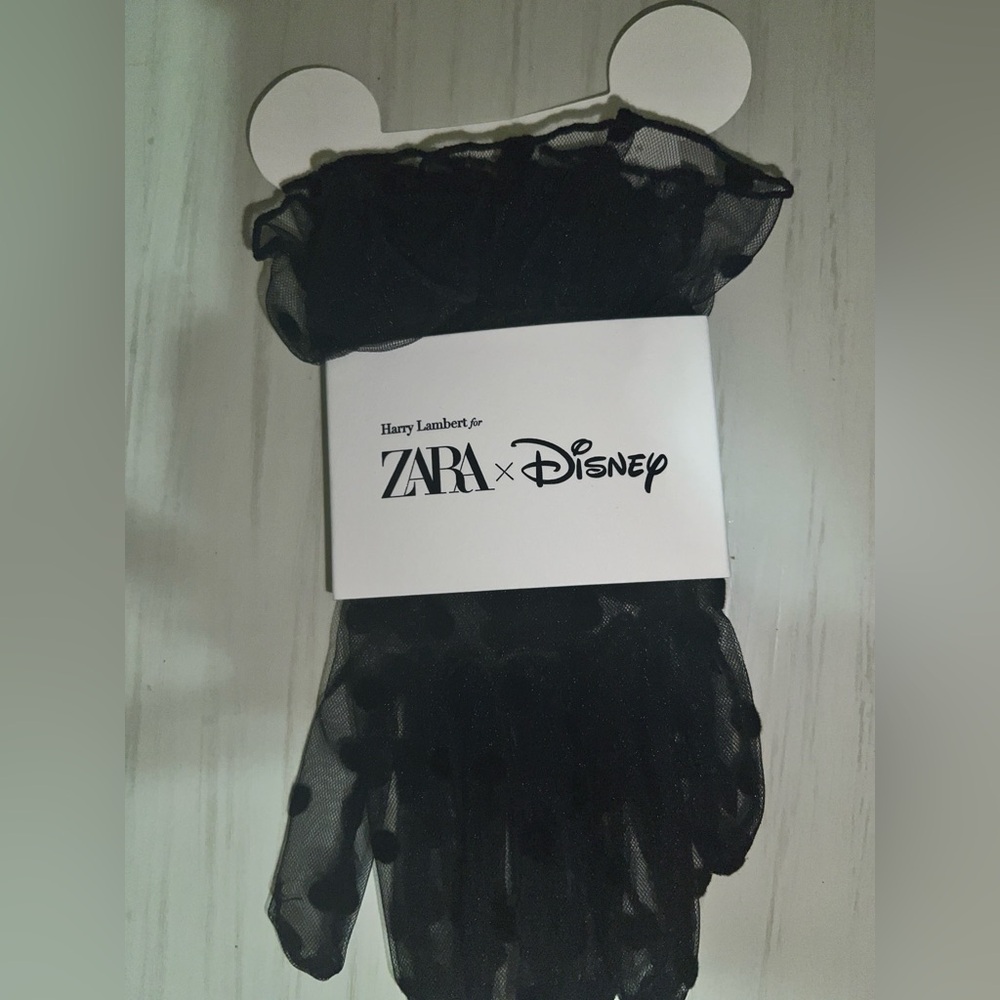 Zara x Disney Black Sheer Gloves LIMITED EDITION